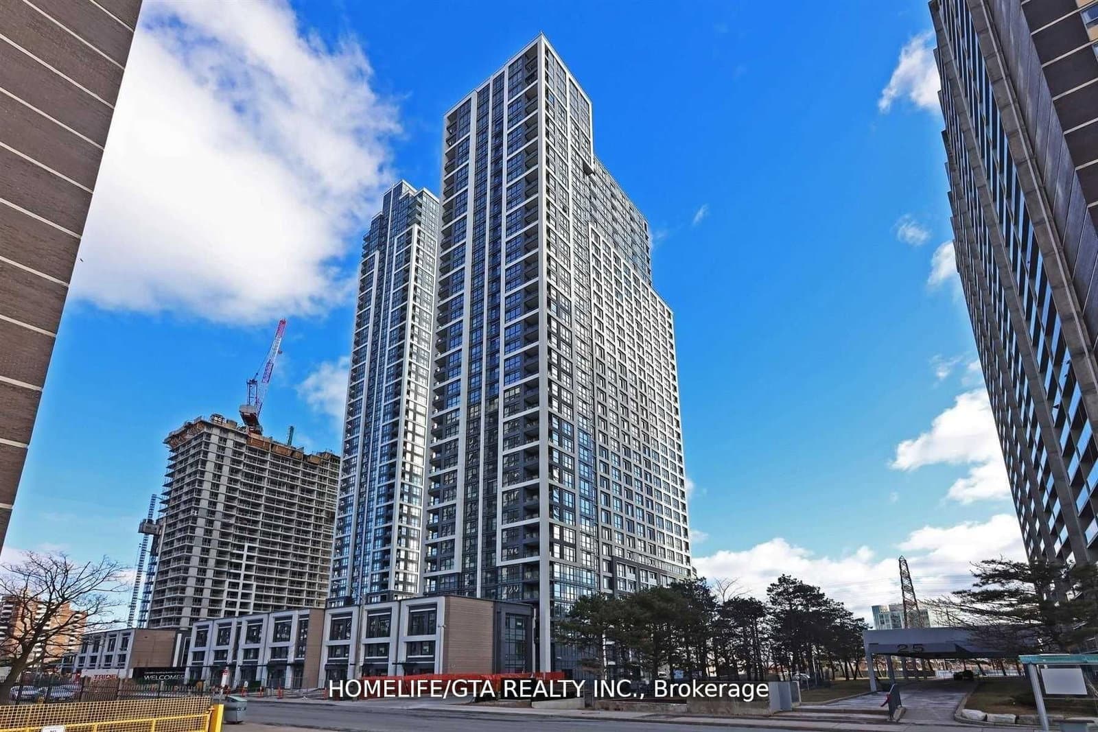 9 Mabelle Avenue, Unit 2215