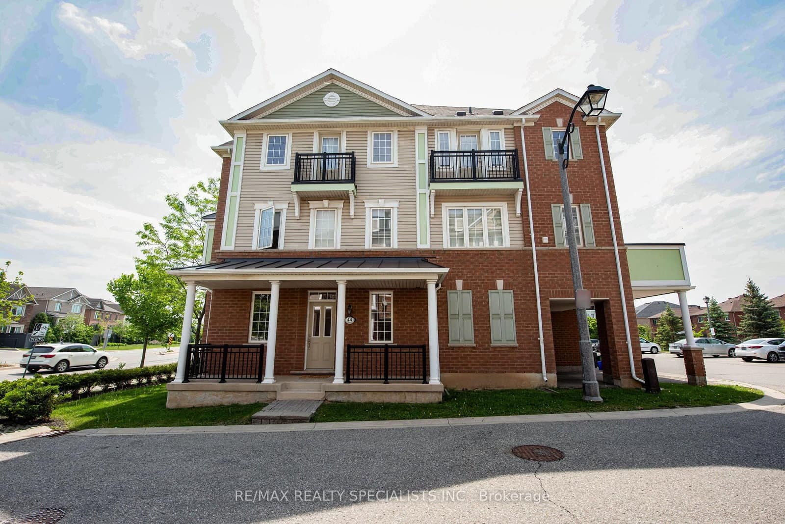 2614 Dashwood Drive, Unit 44