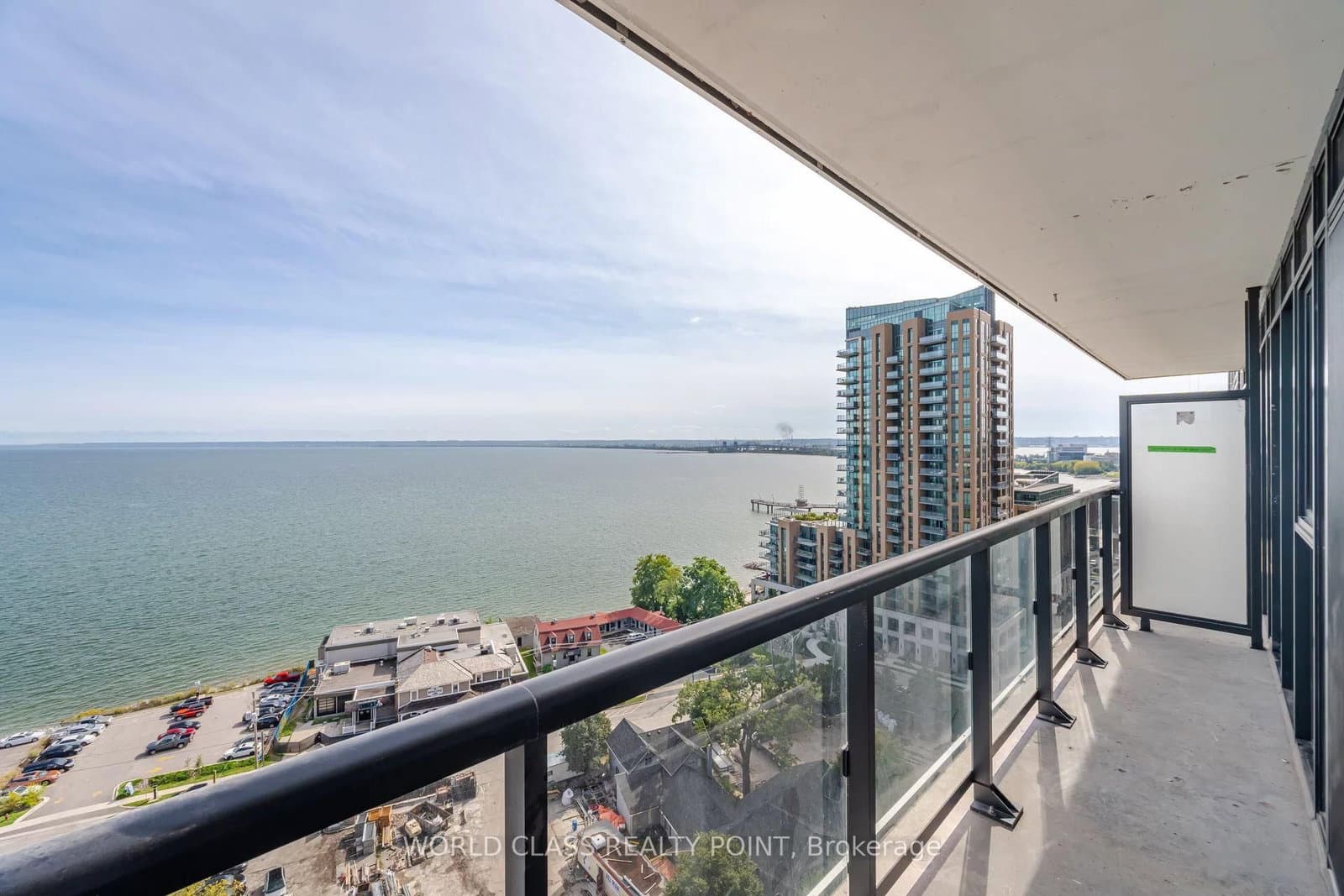 370 Martha Street, Unit 1504