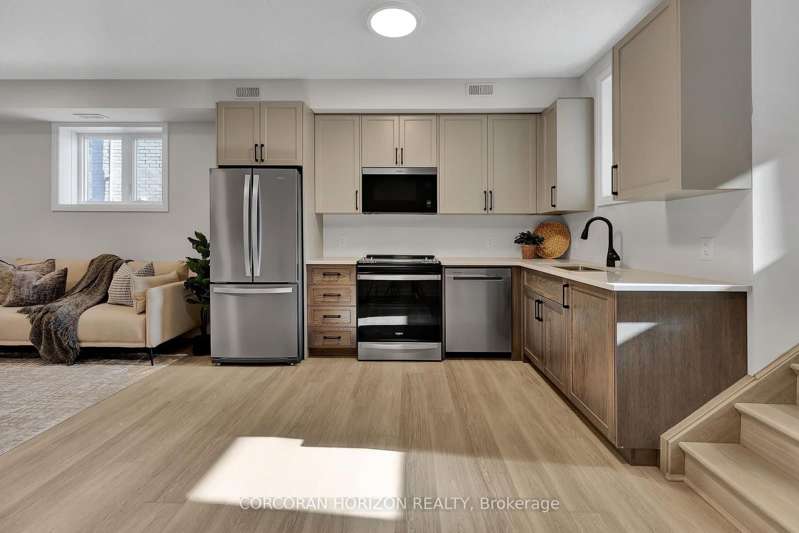 800 Myers Road, Unit 106