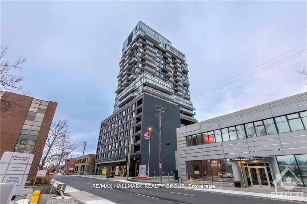 203 CATHERINE Street, Unit 707