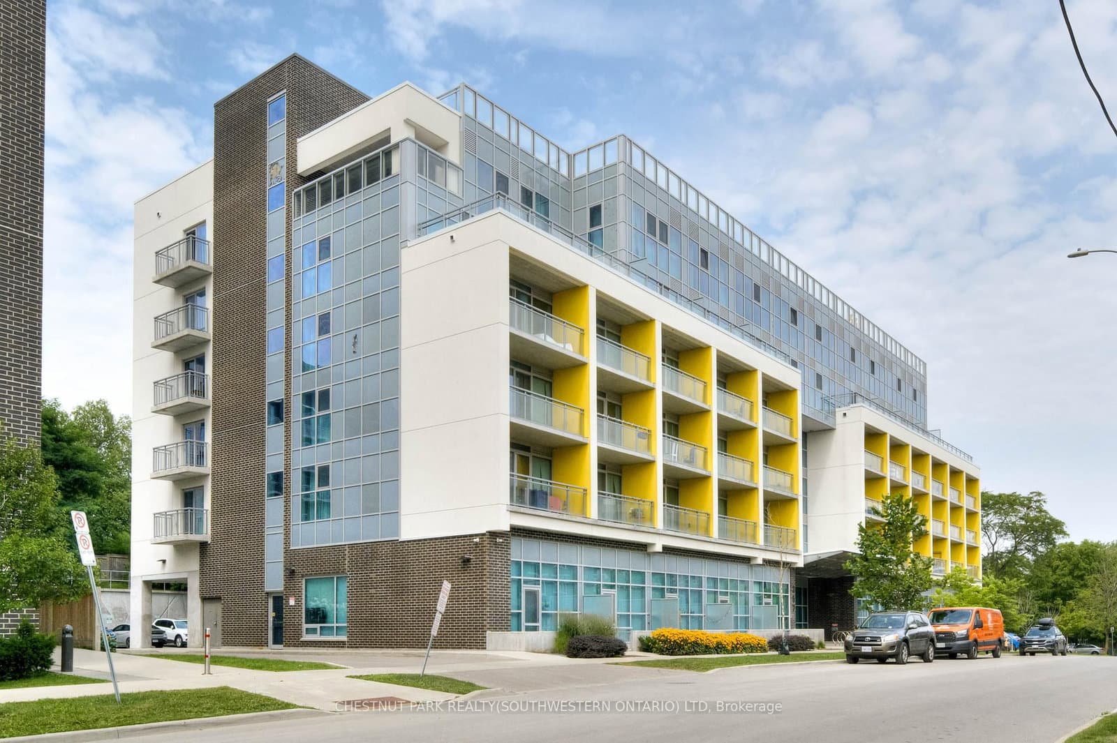 #415 - 257 Hemlock Street