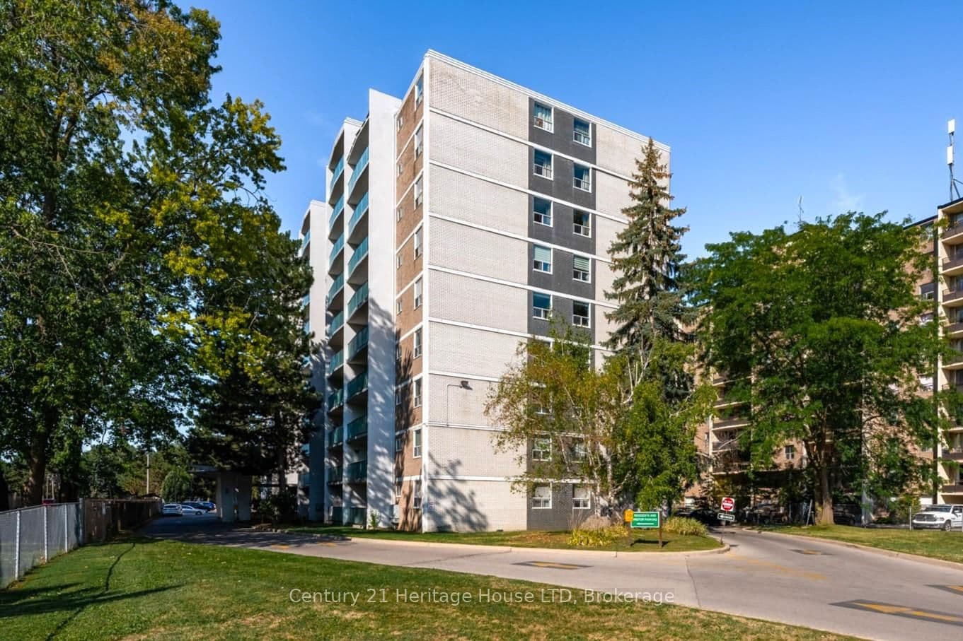 #303 - 359 Geneva Street