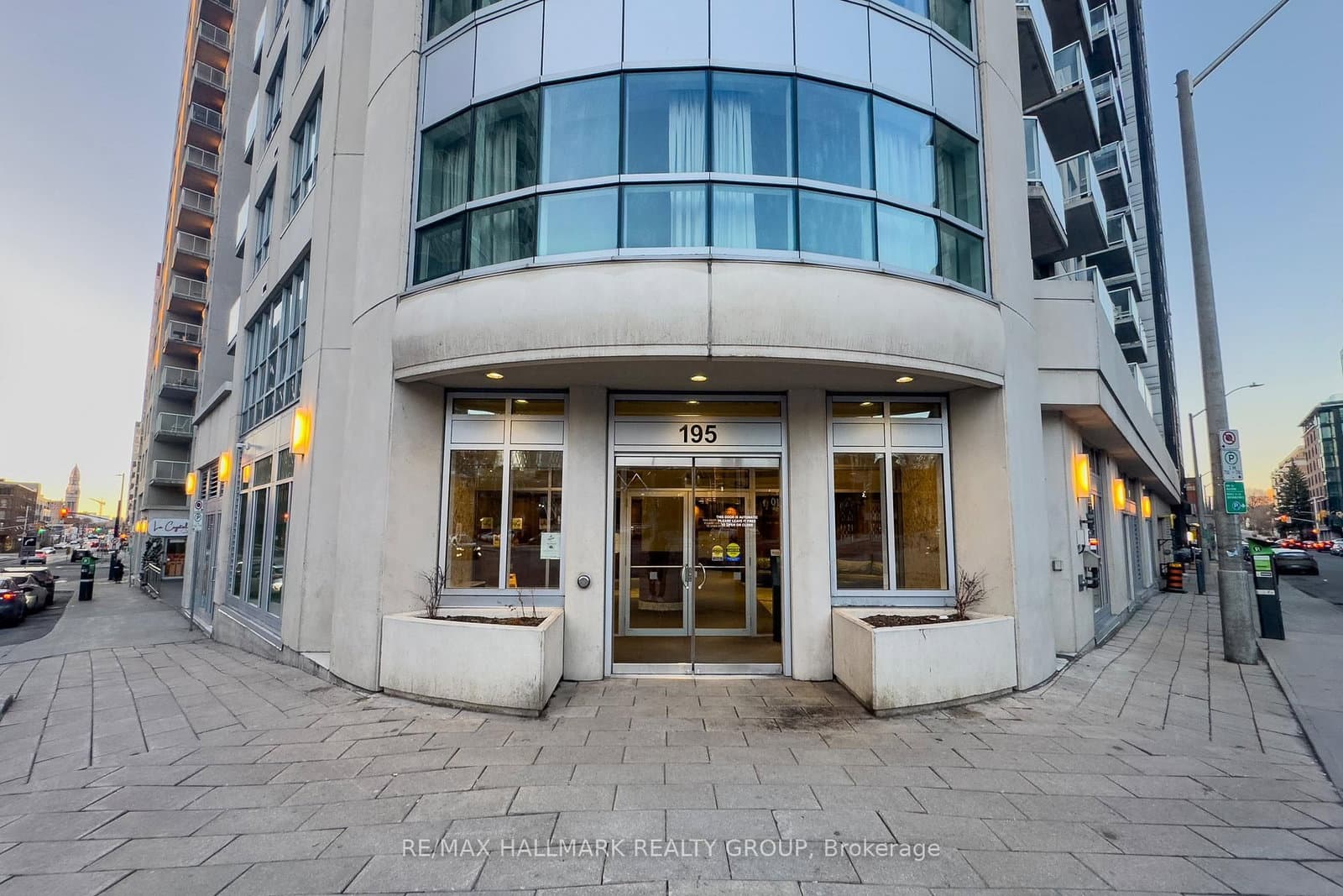 #2701 - 195 Besserer Street