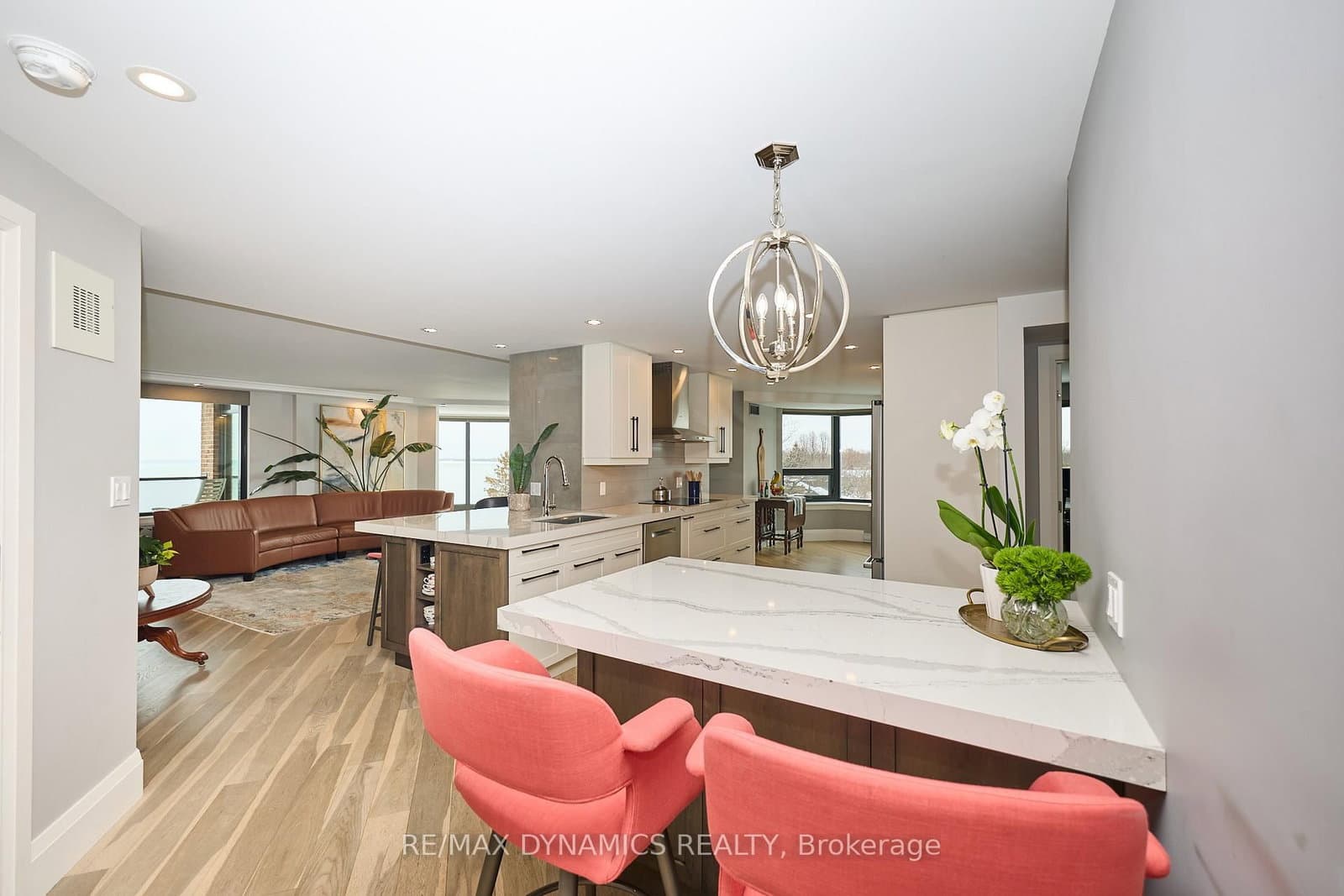 #1504 - 701 Geneva Street