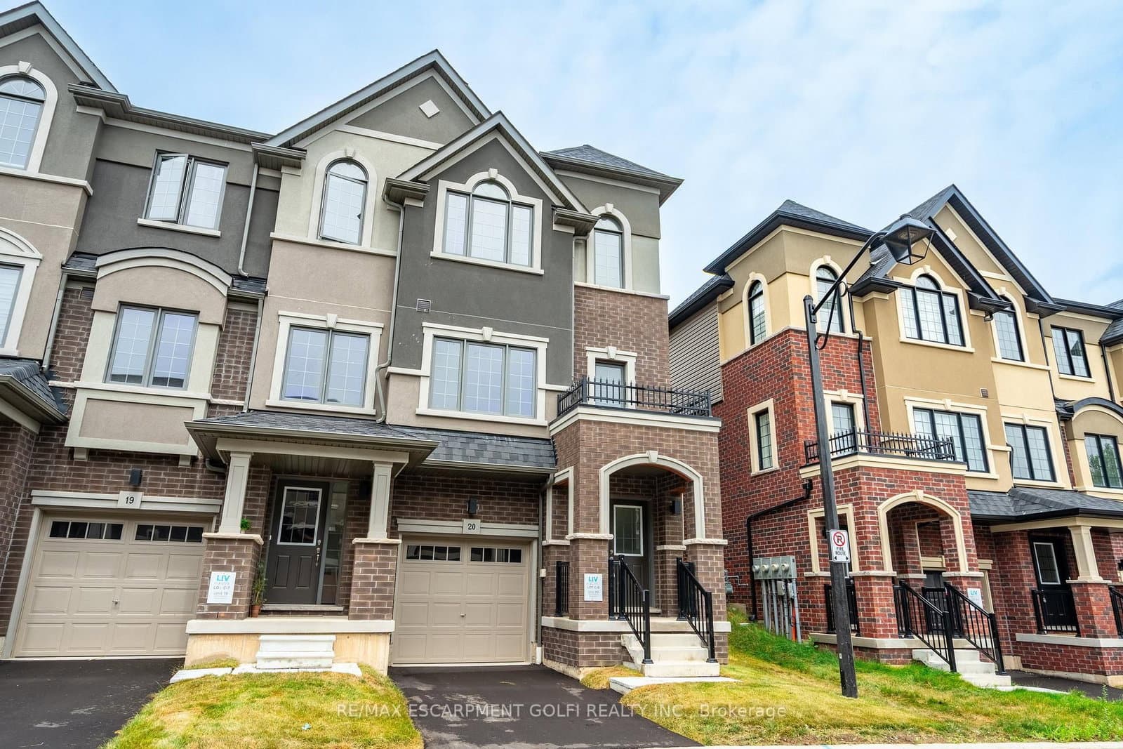620 Colborne Street W, Unit 20
