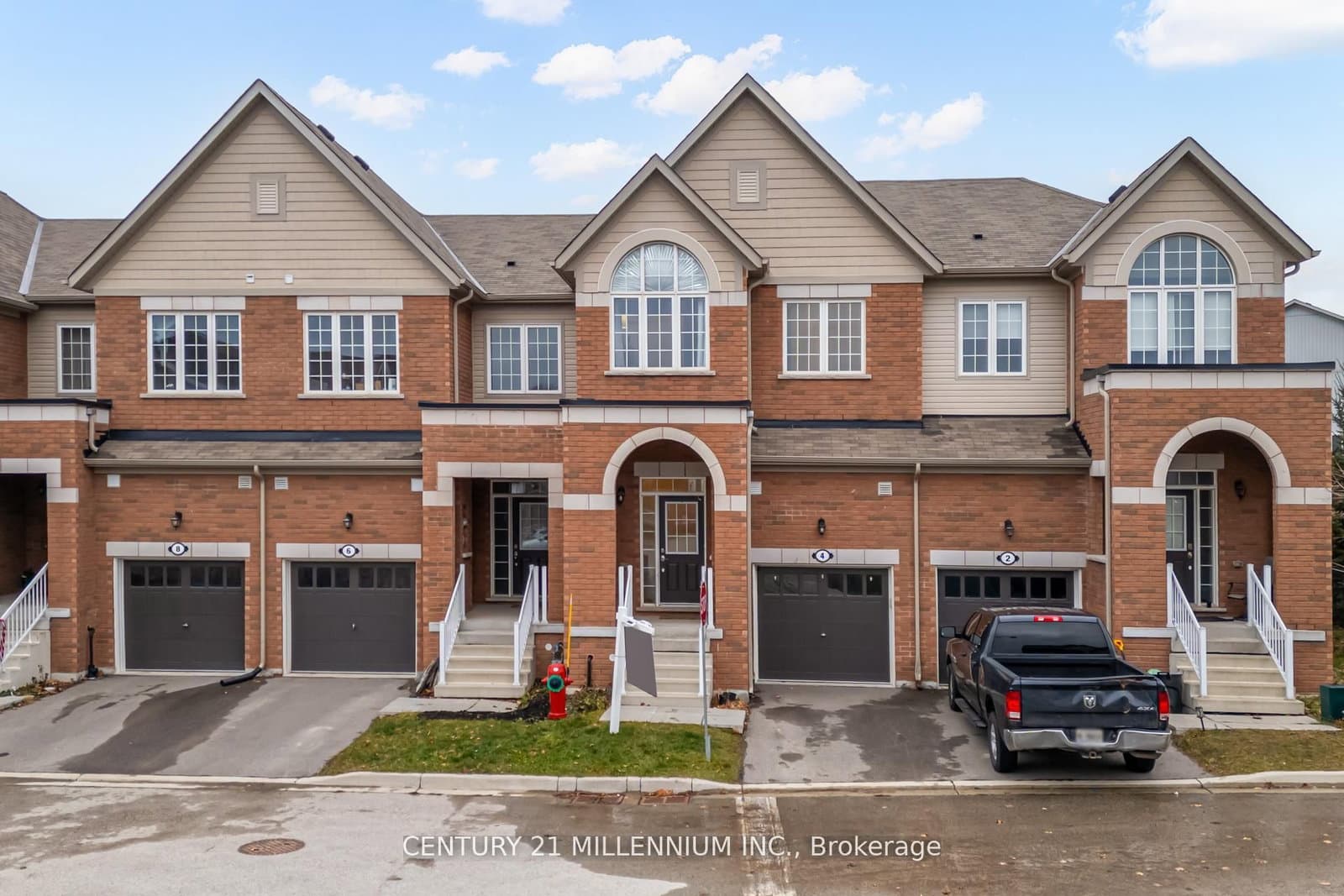 4 Landsborough Street