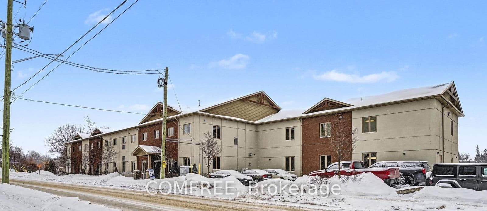 #204 - 25 King Street