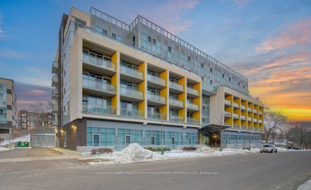 #606 - 257 Hemlock Street