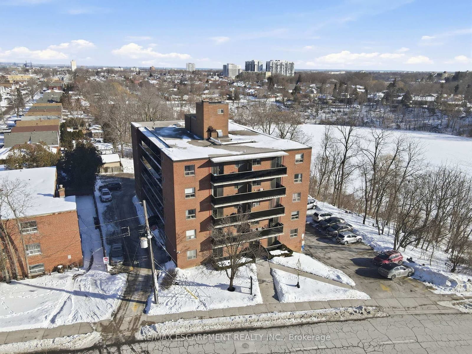#38 - 2373 King Street E