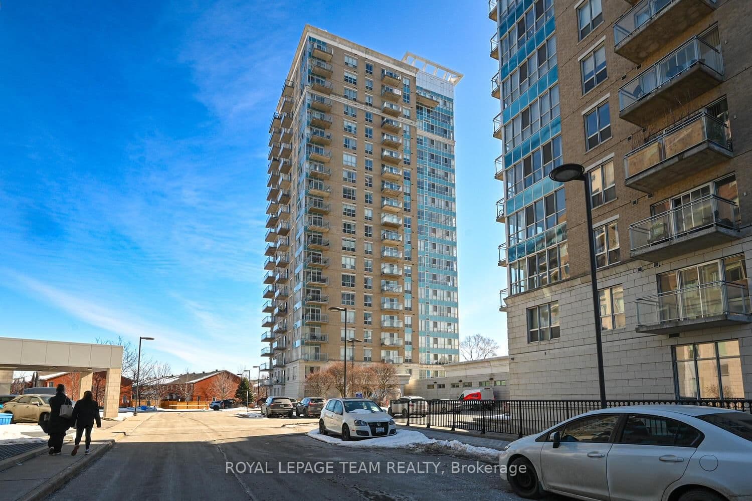 #1906 - 90 Landry Street