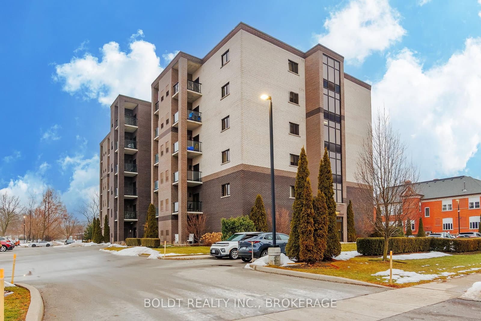 #305 - 5837 Dunn Street
