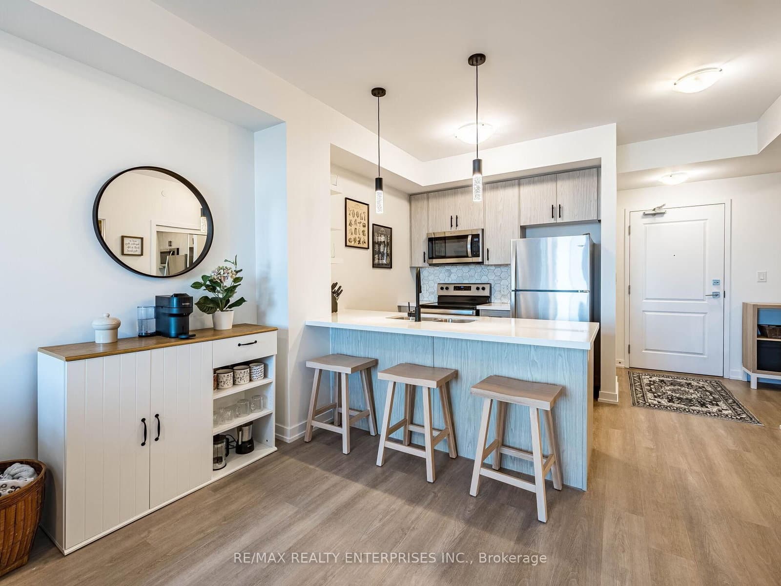 #232 - 450 Dundas Street E