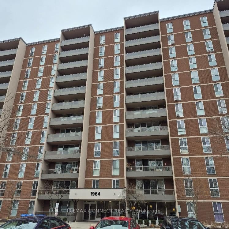 #904 - 1964 Main Street W