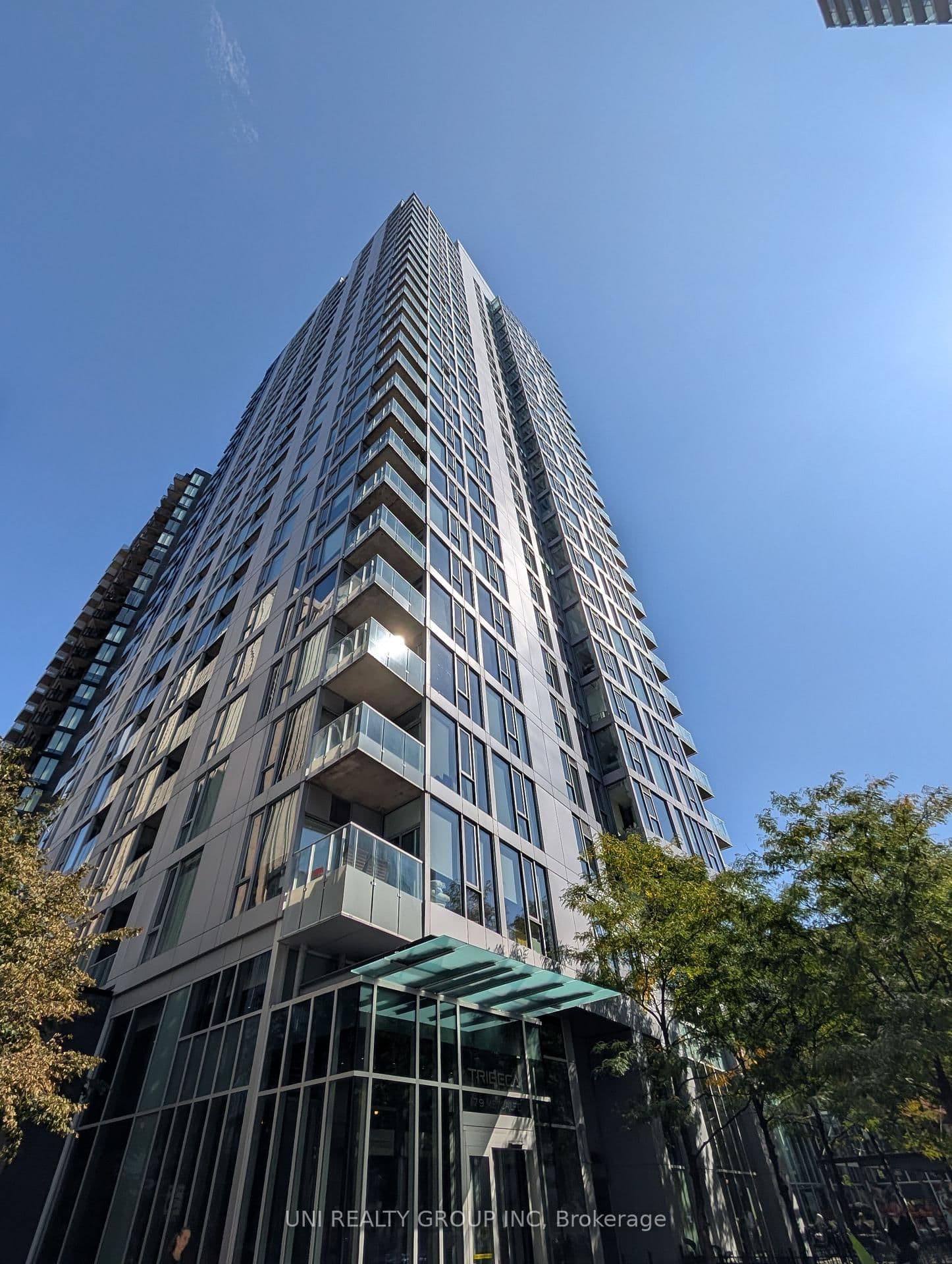 #1008 - 179 Metcalfe Street