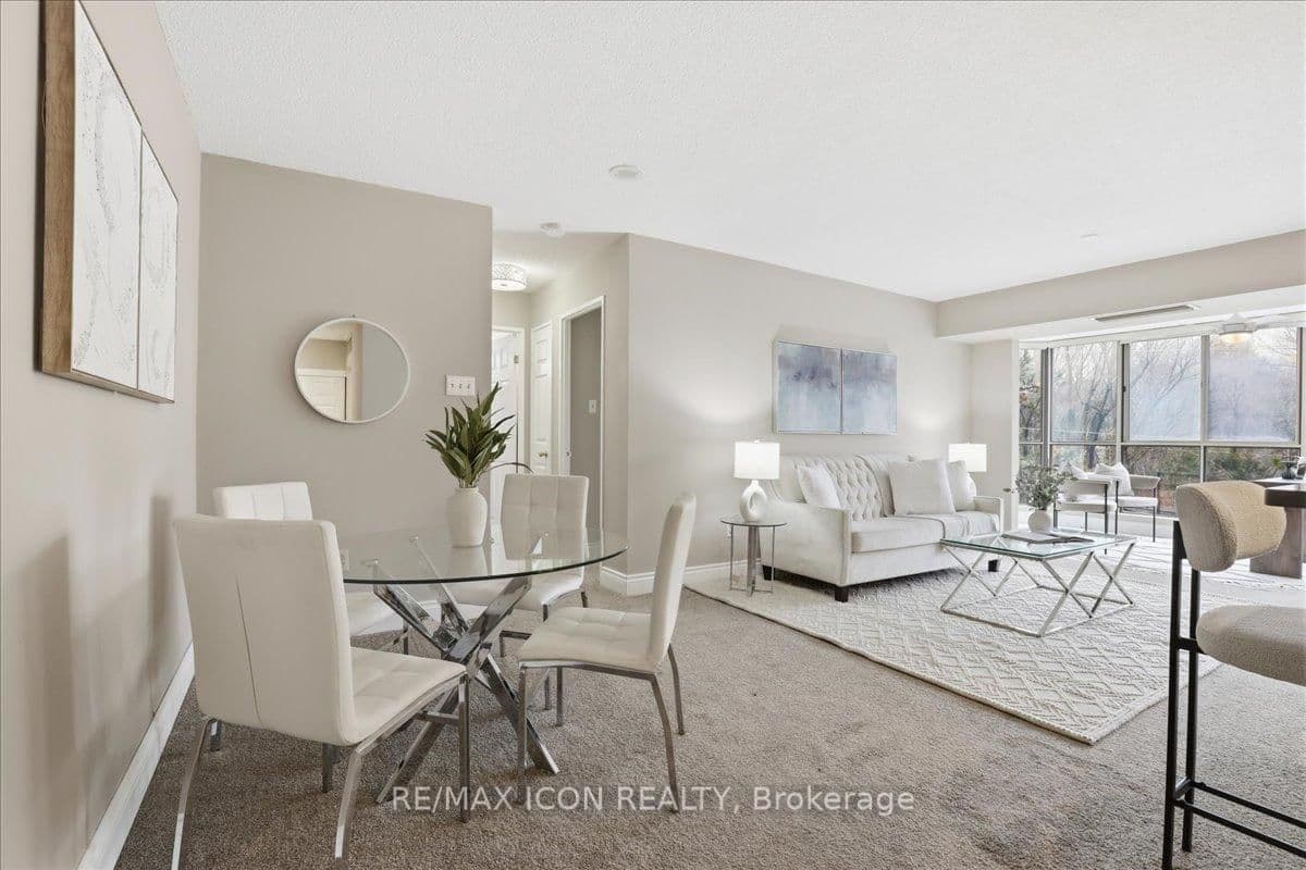 #309 - 265 Westcourt Place