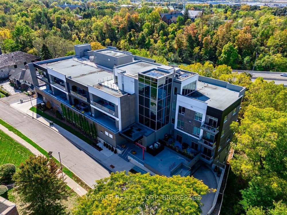 #507 - 77 Yates Street