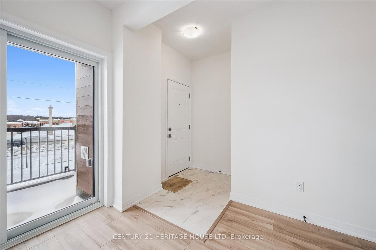 525 Erinbrook Drive, Unit C061