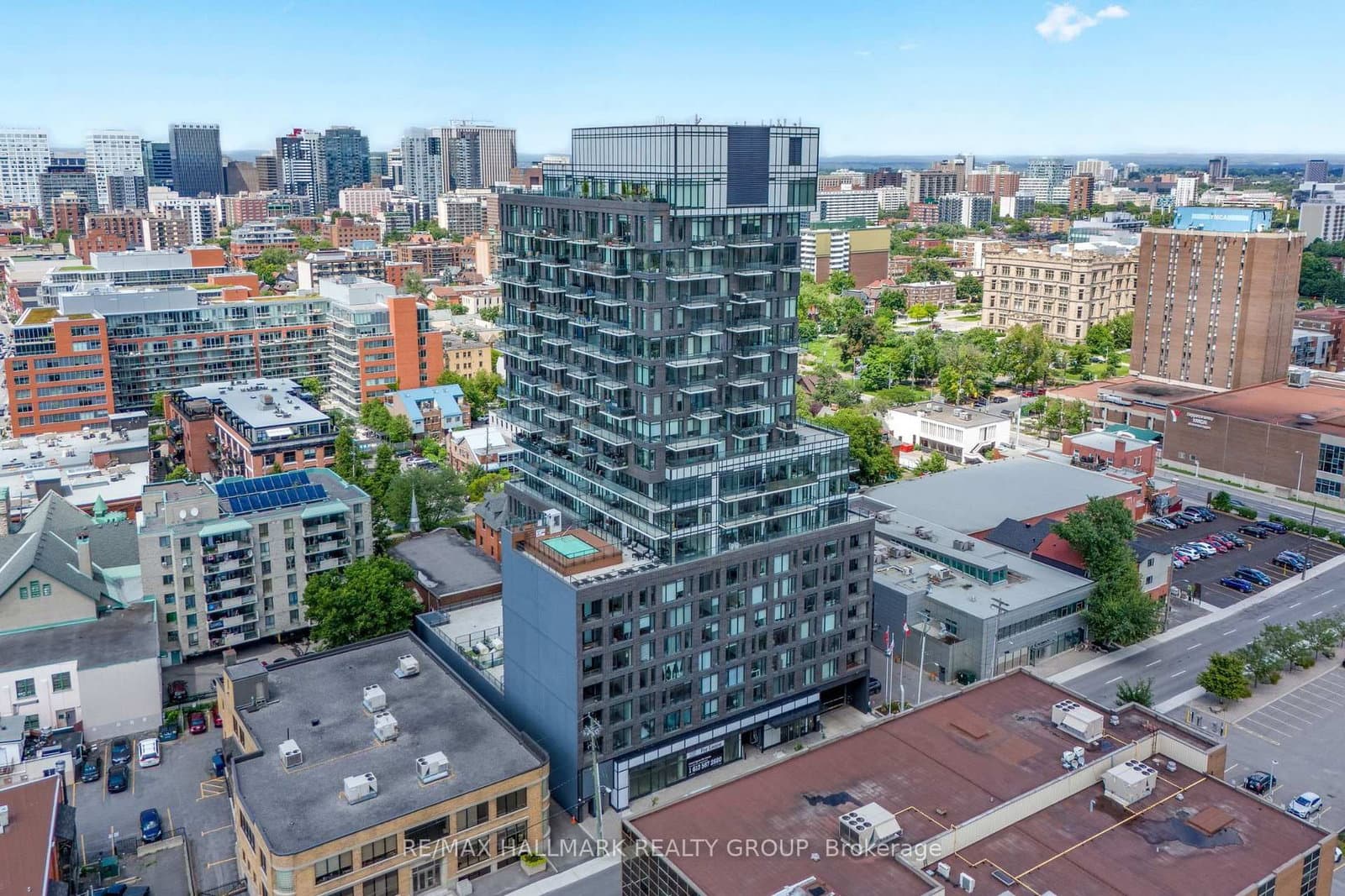 #601 - 203 Catherine Street