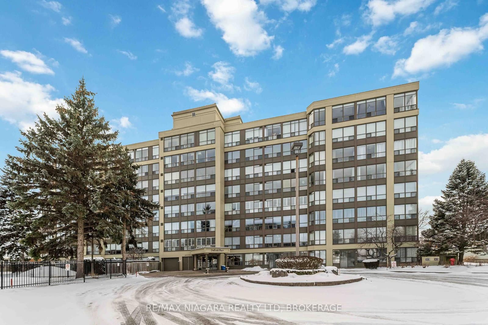 #210 - 5100 Dorchester Road