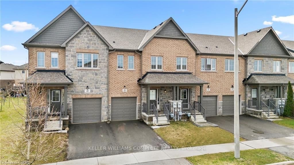 51 SUNSET Way