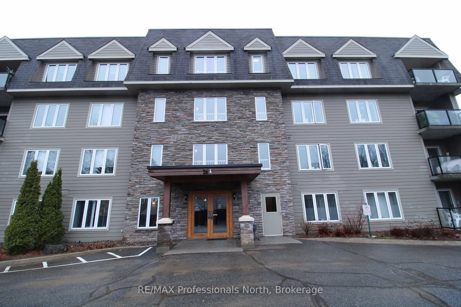 #402 - 26 Dairy Lane