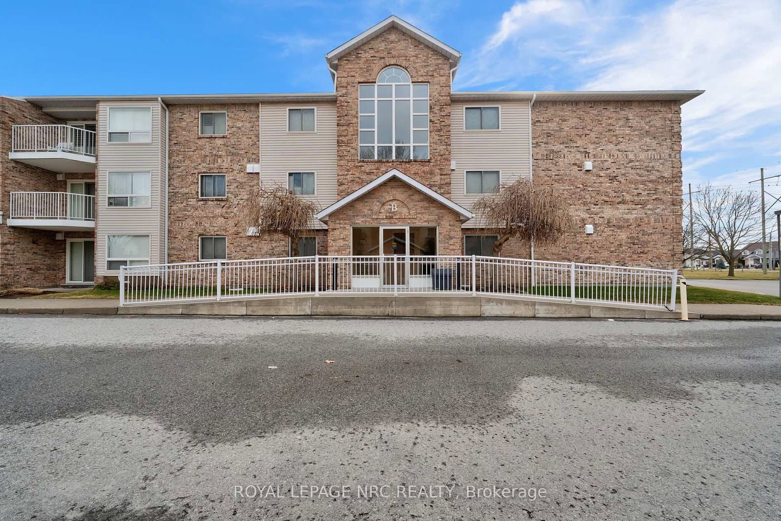#303B - 1061 Vansickle Road