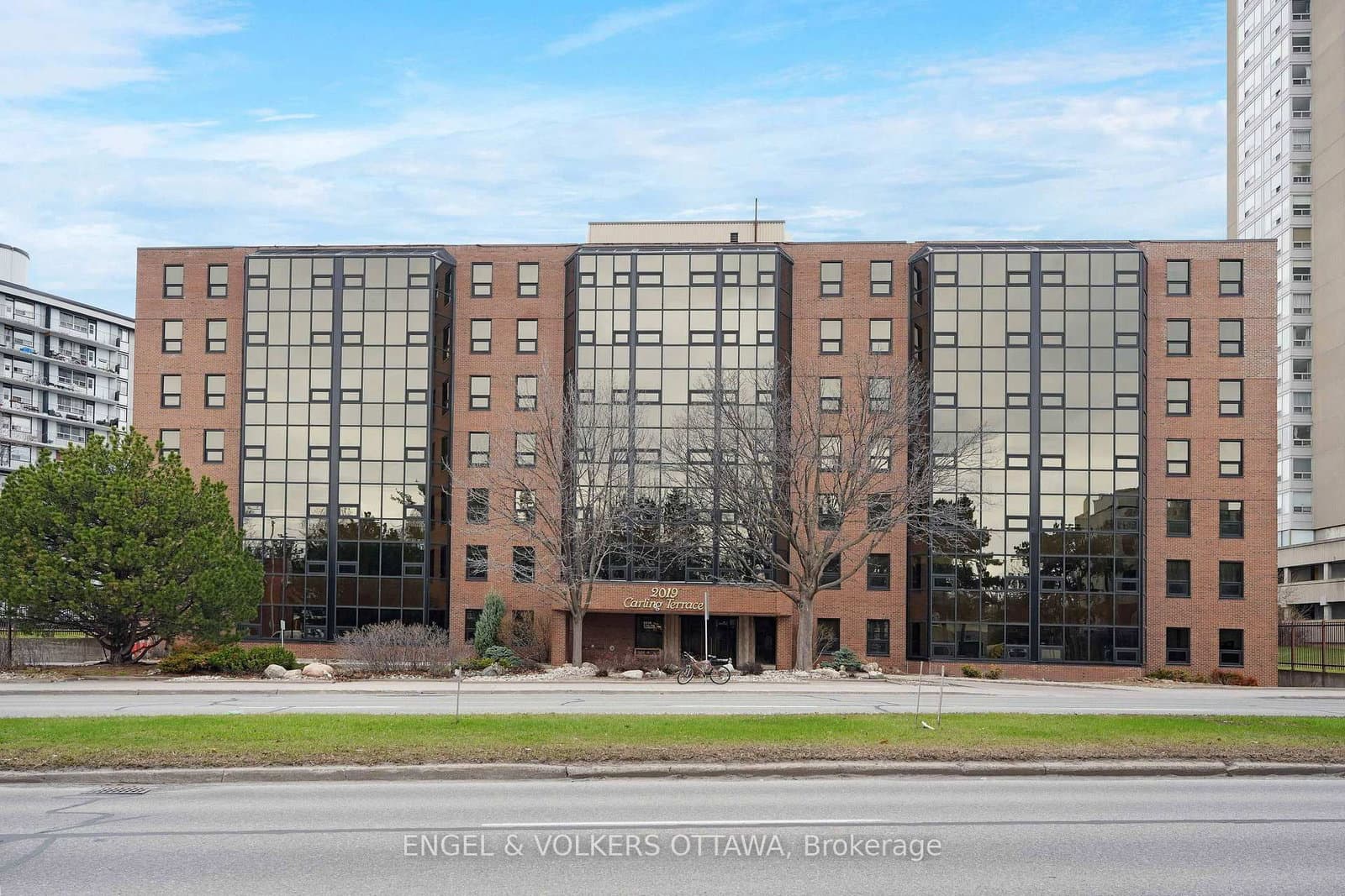 #505 - 2019 Carling Avenue