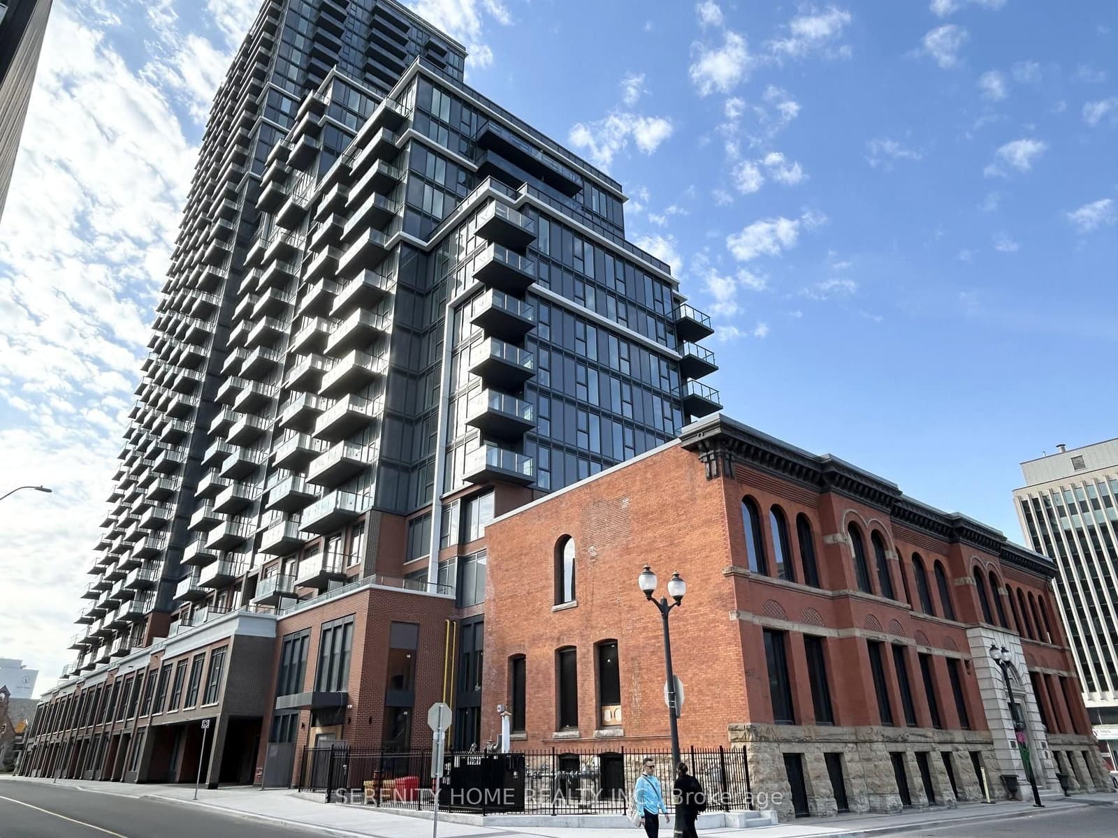 75 James Street S, Unit 1024