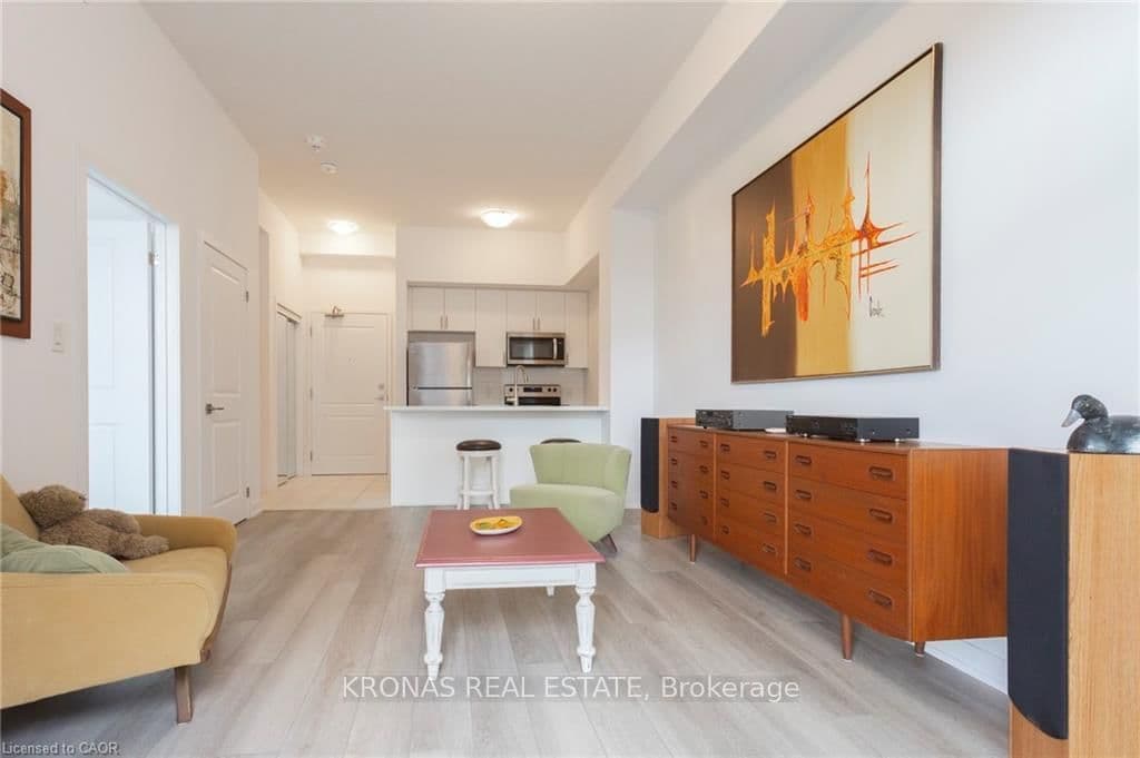 #119 - 460 Dundas Street E