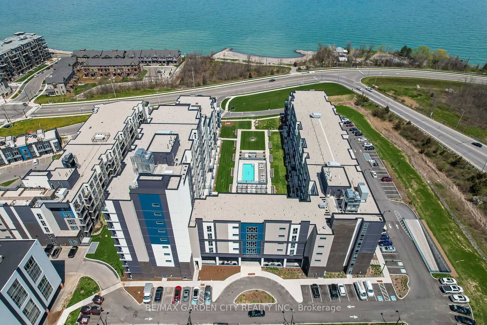 #431 - 16 Concord Place
