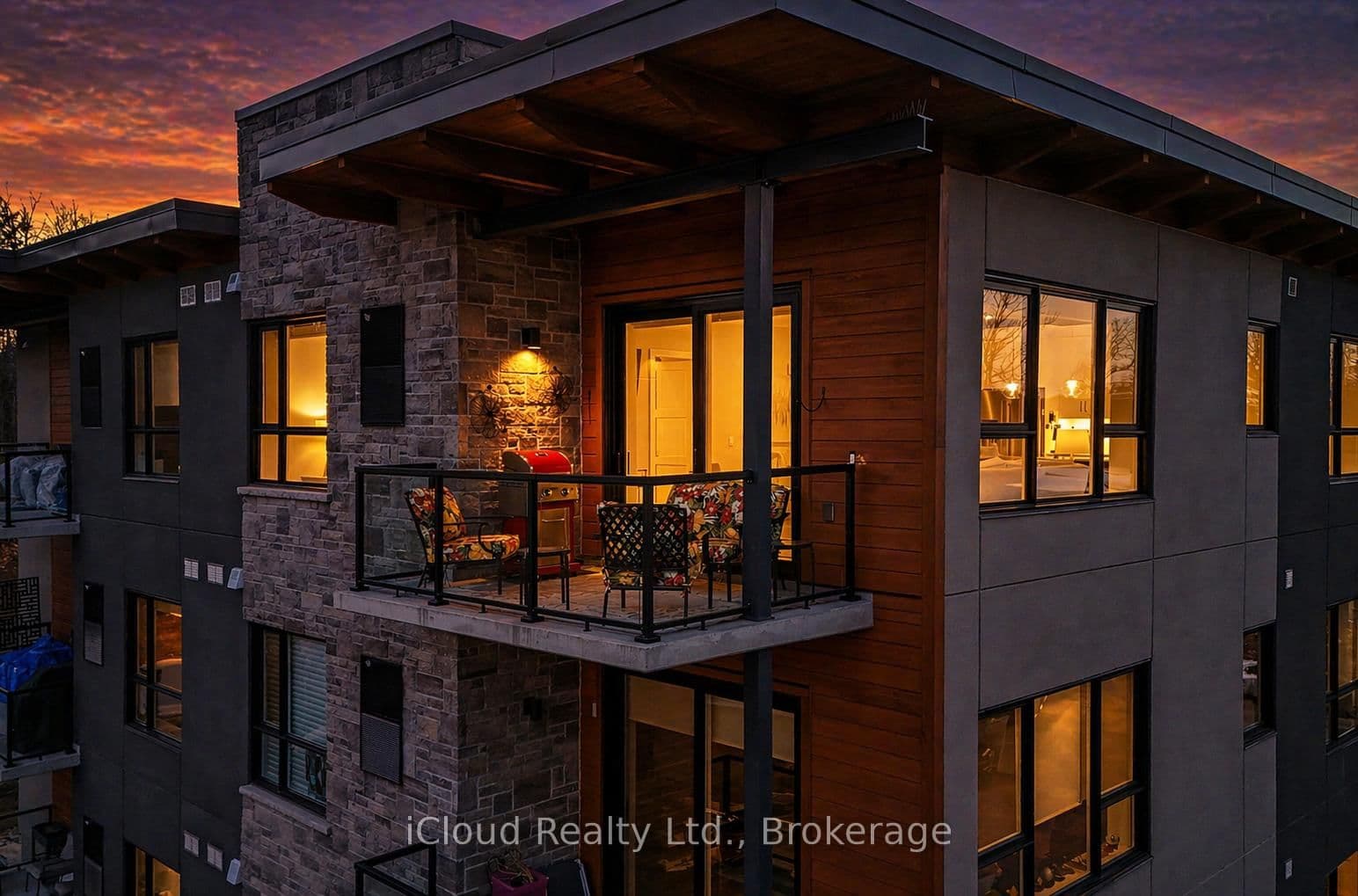 #303 - 23 Campus Trail