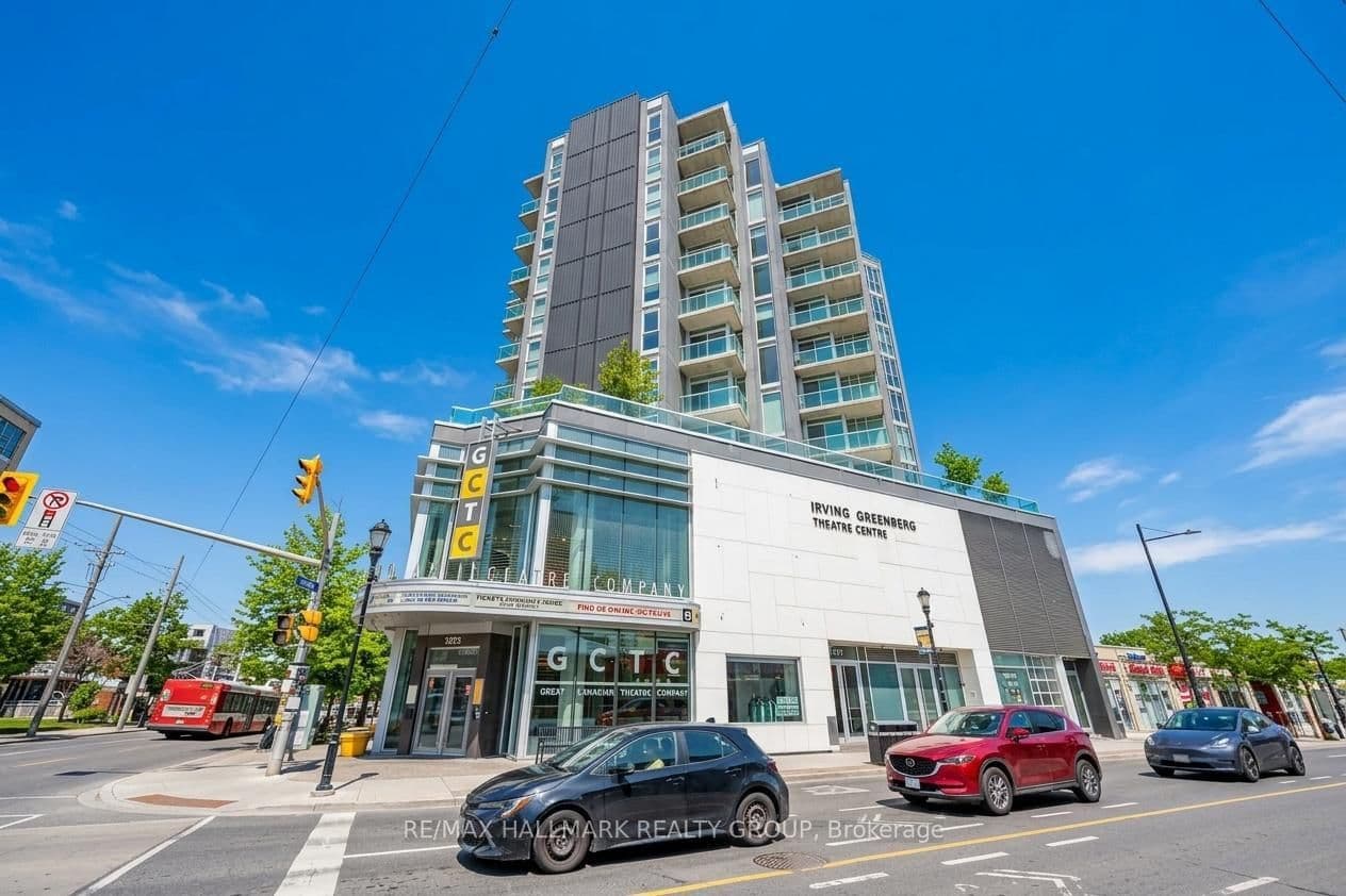 #702 - 1227 Wellington Street W
