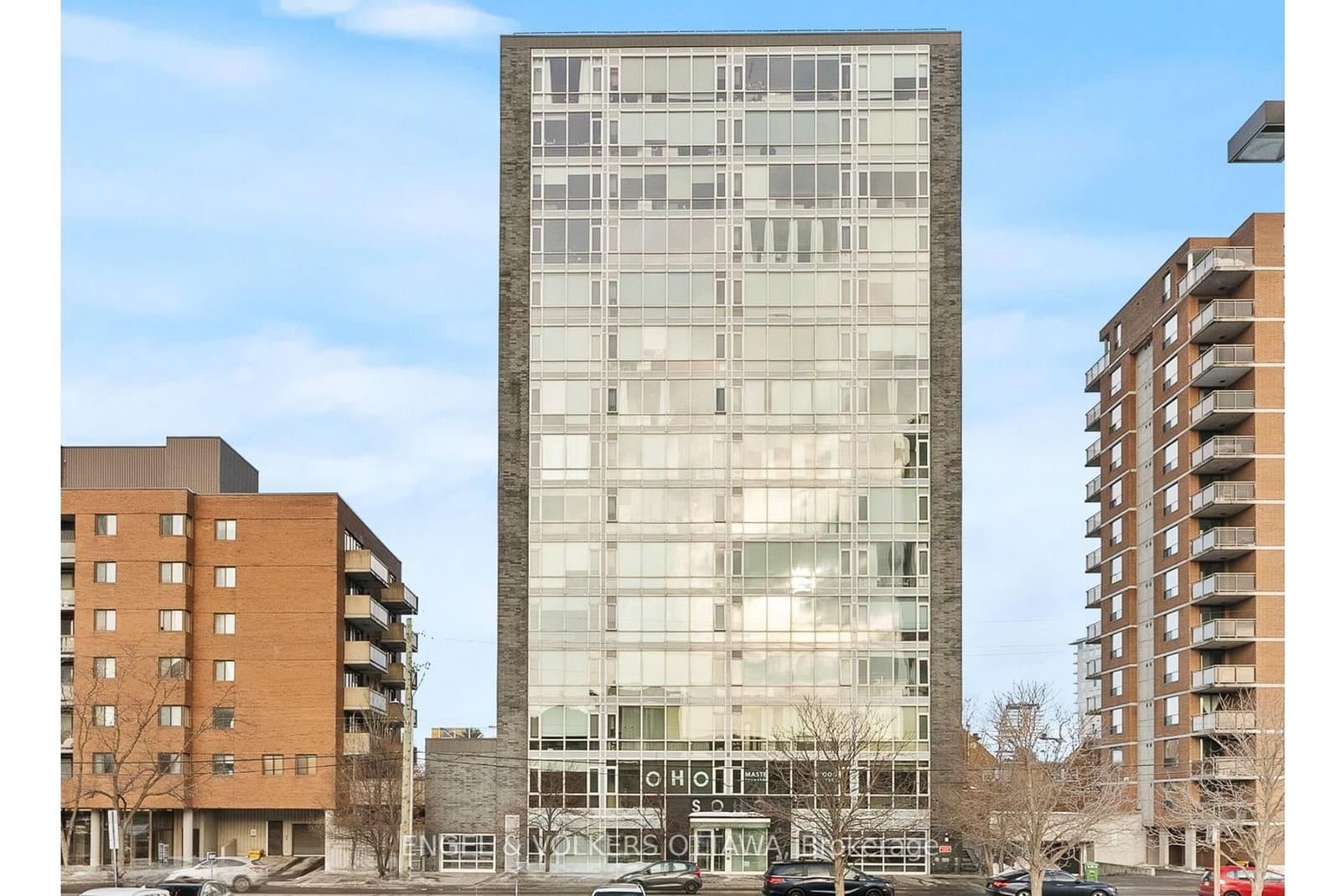 #807 - 201 Parkdale Avenue