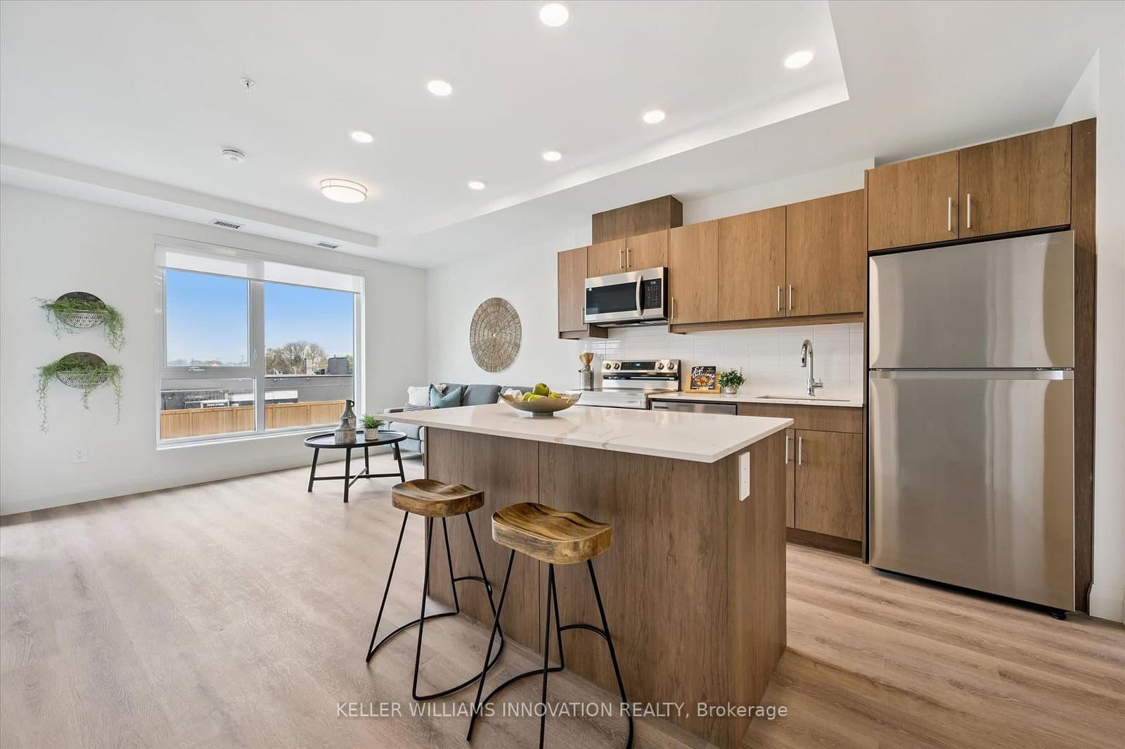 #214 - 1333 Weber Street E