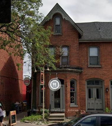 31 King Street E