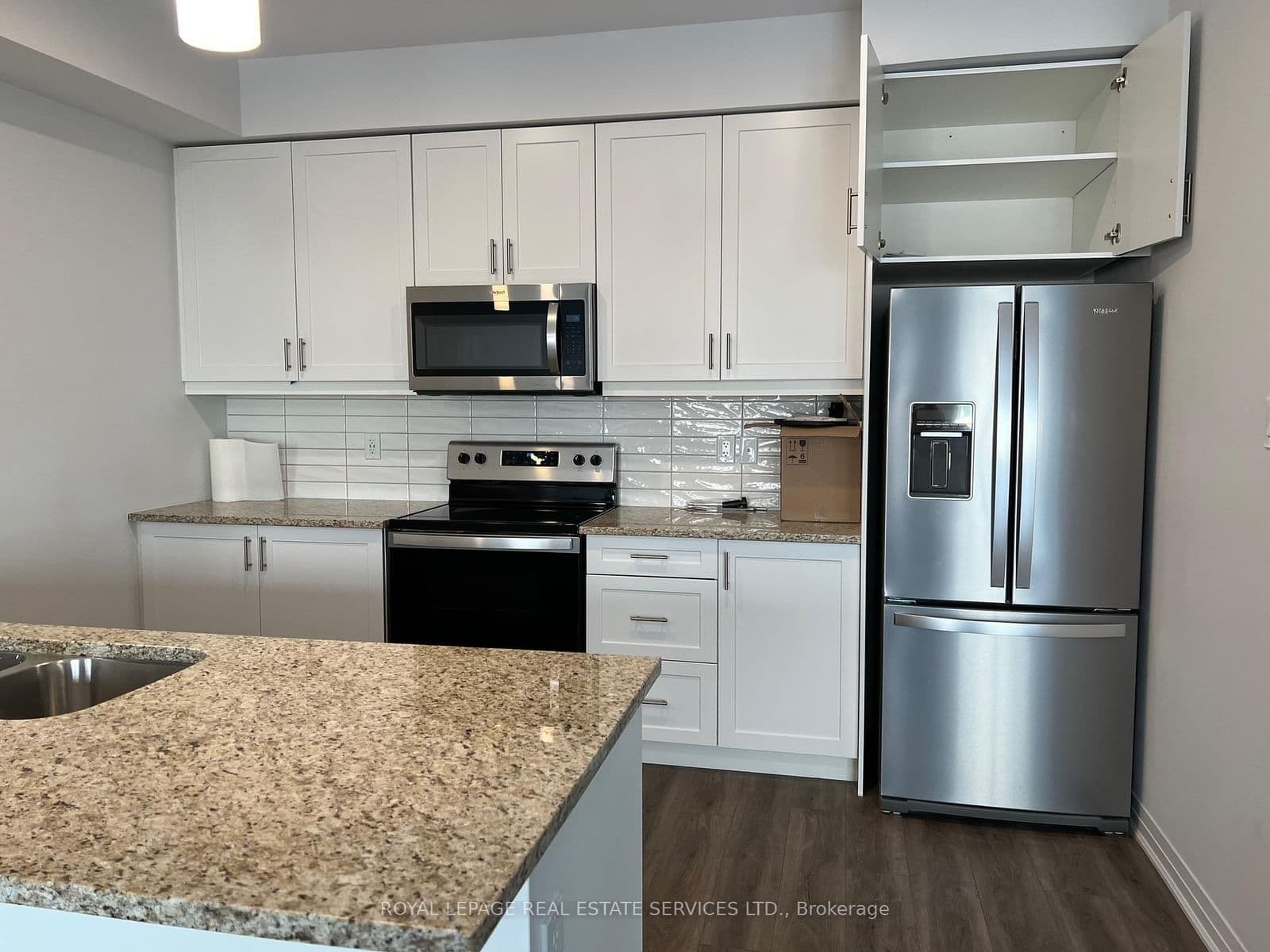 51 Sparrow Avenue, Unit 54