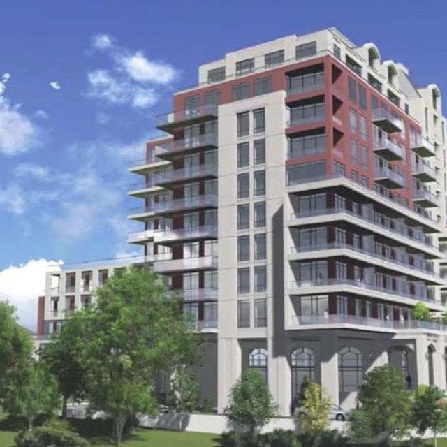 Bremont Condos