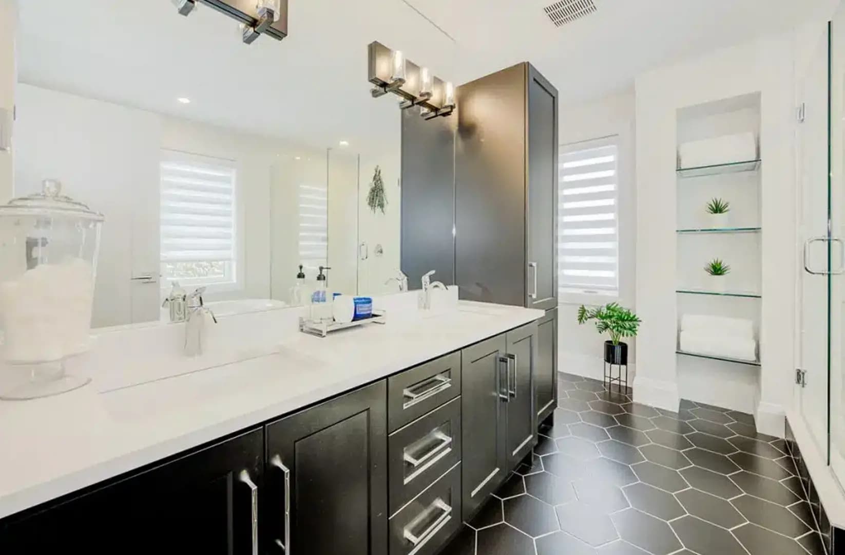 Nima by Terra View Homes - Image 17